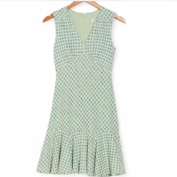 Taylor Dresses & Skirts - NWOT Taylor Dresses Sleeveless Tweed Dress w Ruffle Hem